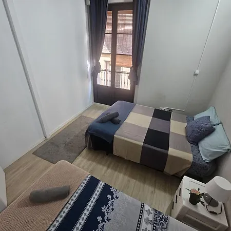 Ccozy Gignes House * برشلونة